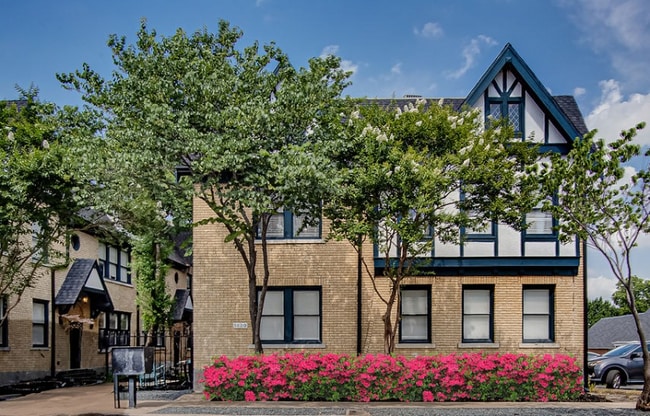 Photo - 1420 College Ave Unit 1424C