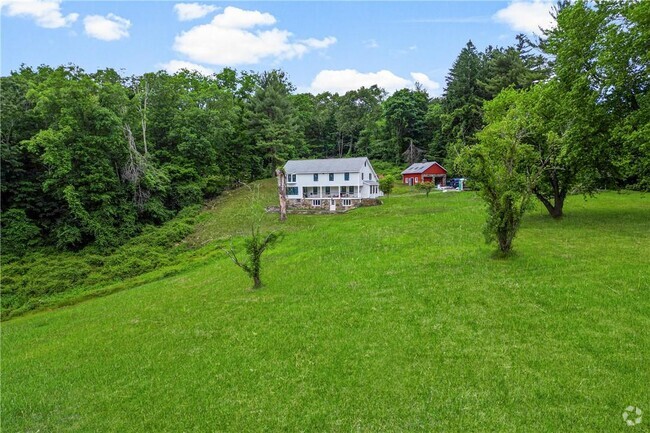 Building Photo - 73 Whippoorwill Rd Rental