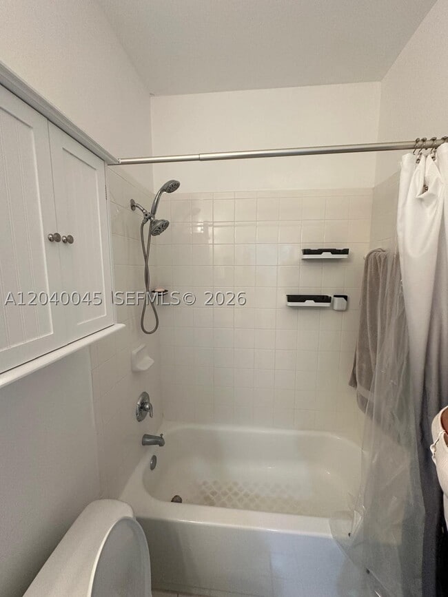 Photo - 4273 NE 10th Ct