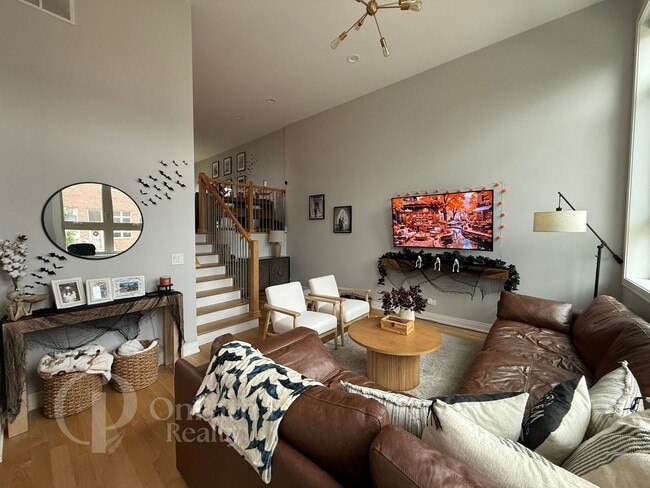 Photo - 6834 W 65th St