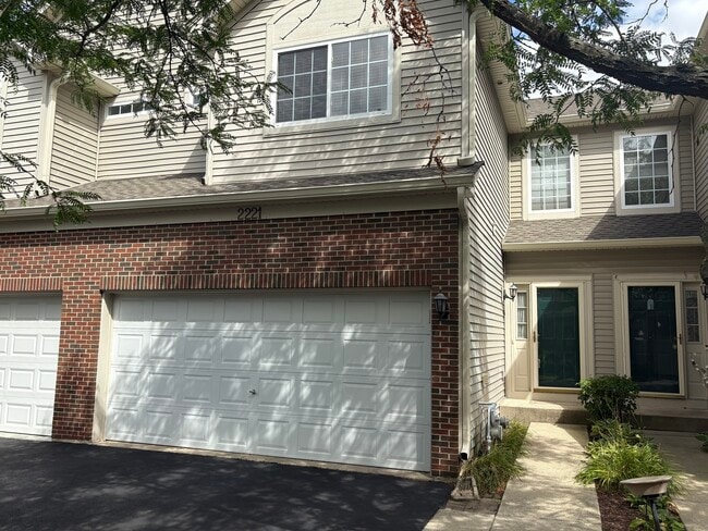 Photo - 2221 Stoughton Dr Condo Unit 0