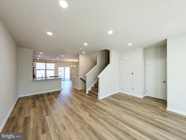 Photo - 3106 Laurel Hl Rd