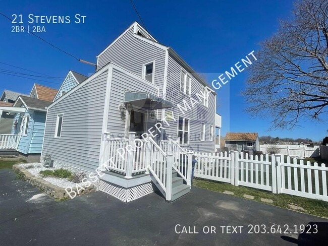 Building Photo - 21 Stevens St