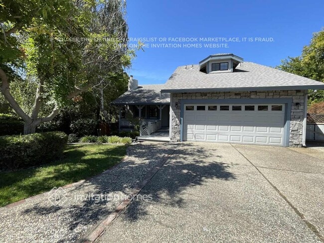 Building Photo - 3045 Waring Pl