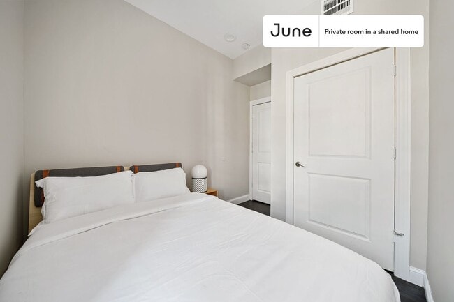 Photo - Room in Shared 4 bed/2 bath home Unit D