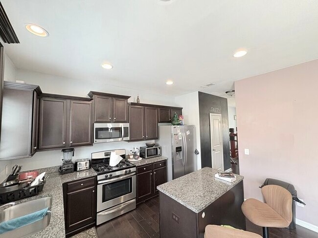 Photo - 1174 Primrose Dr