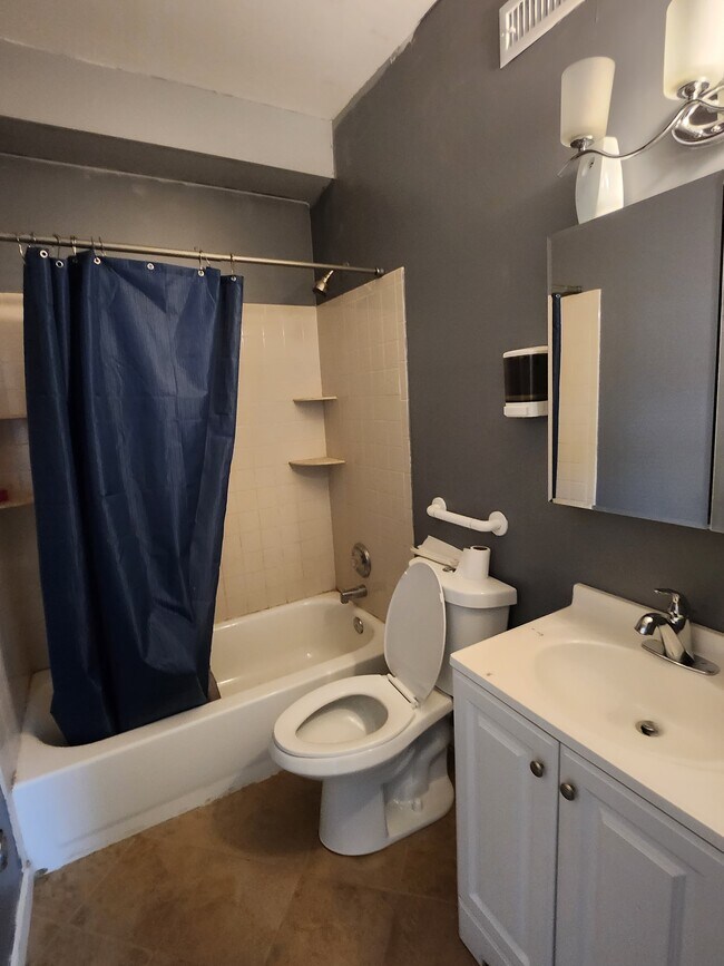11707 Reisterstown Rd Unit 103