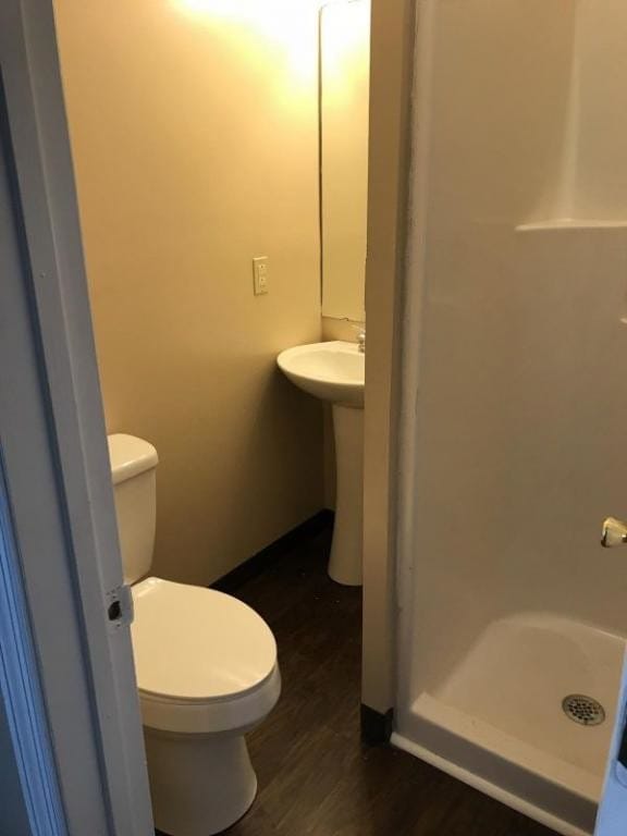 Photo - 105 Buckley St