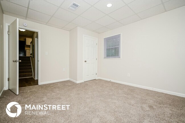 Photo - 40 Derby Country Dr