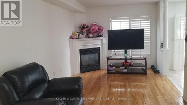 Photo - 40 Ingold Ln