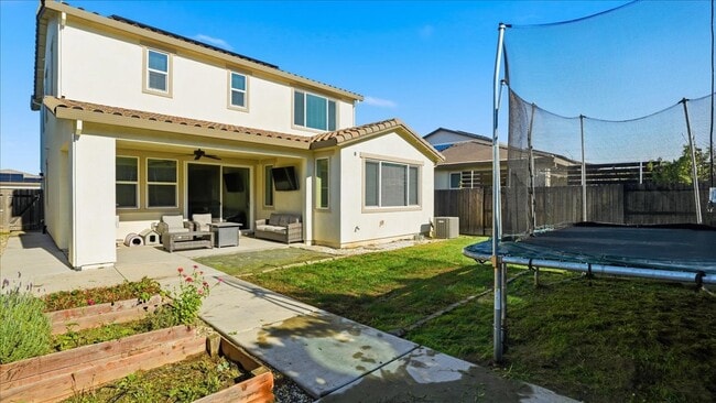 Photo - 5120 Moonraker Ln
