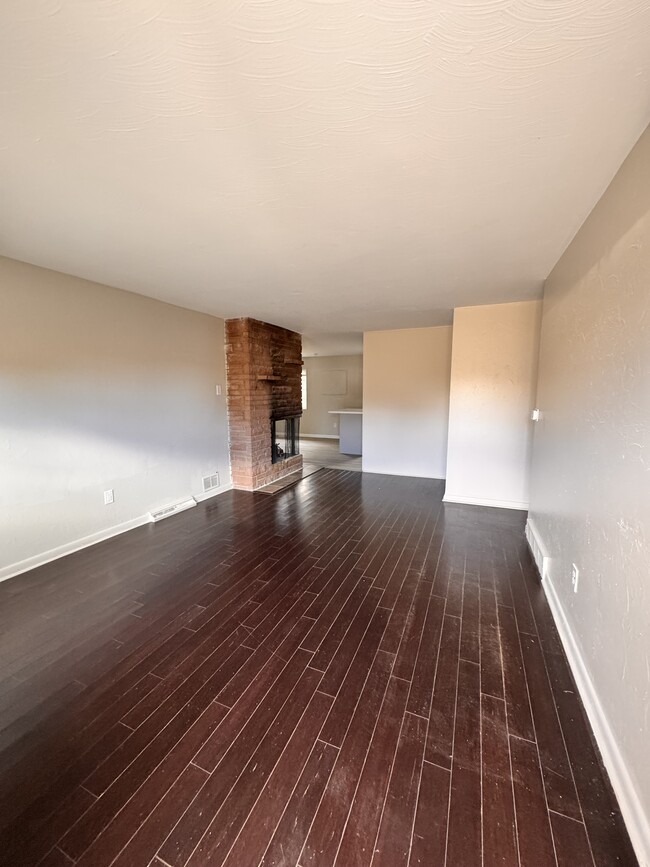 Photo - 10221 W 59th Pl