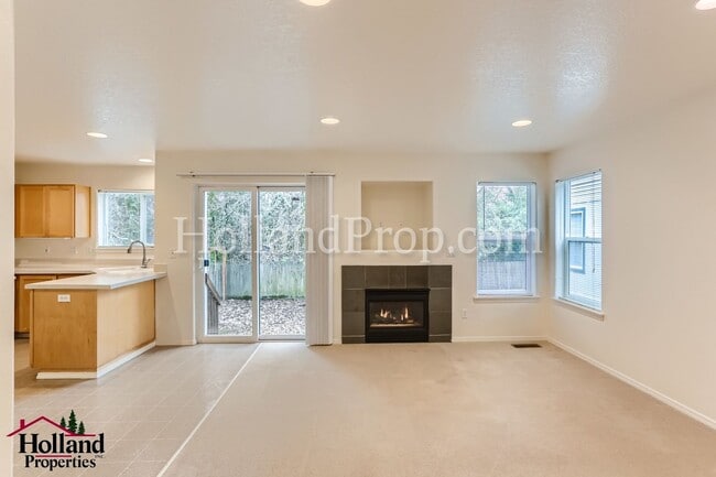 Photo - 3060-3062 Lazy River Dr