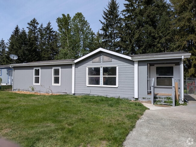 Building Photo - 20309 Rhododendron Dr E Rental