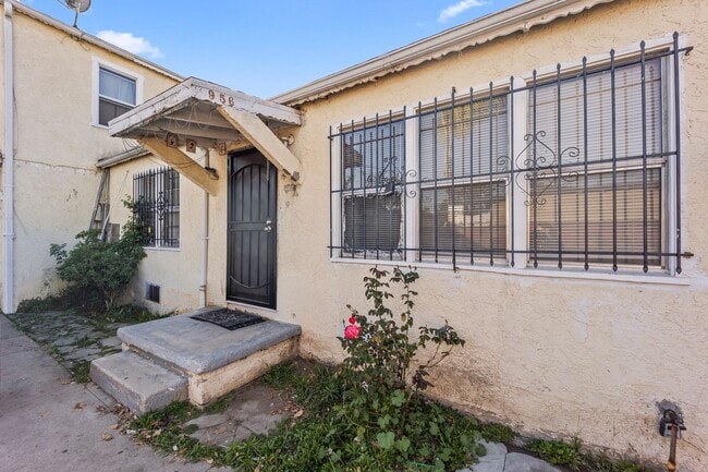 Photo - 956 E Imperial Hwy Unit 956