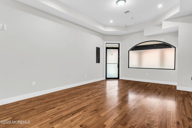 Photo - 7 Broad St Unit 1