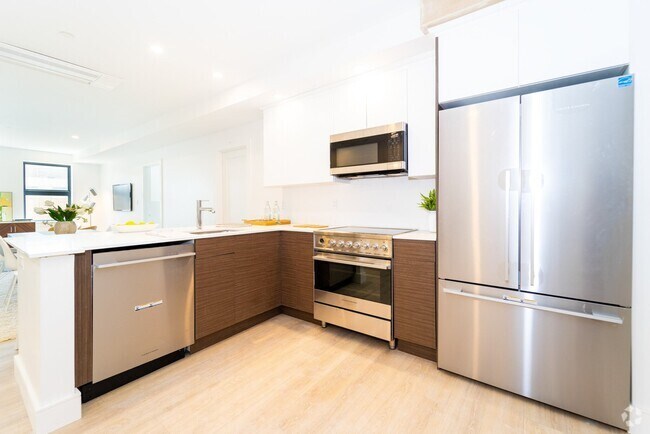 Building Photo - 1950 Washington St Unit 3E Rental