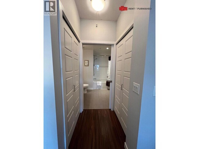 215 W 1st Ave Unit 211