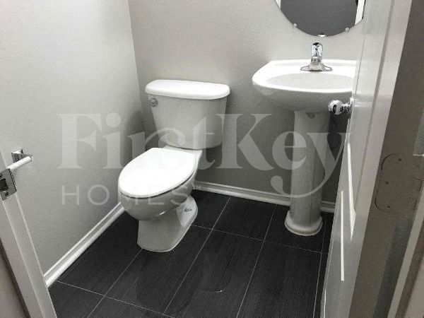 Photo - 10828 Avenzano St