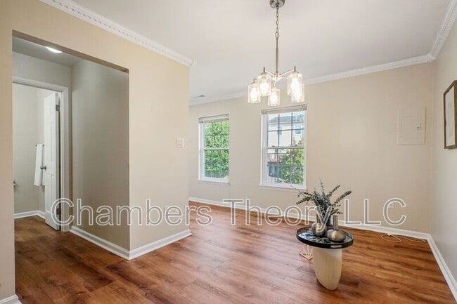 Photo - 9497 Linden Leaf Ct Unidad Circle Woods Condominium #2