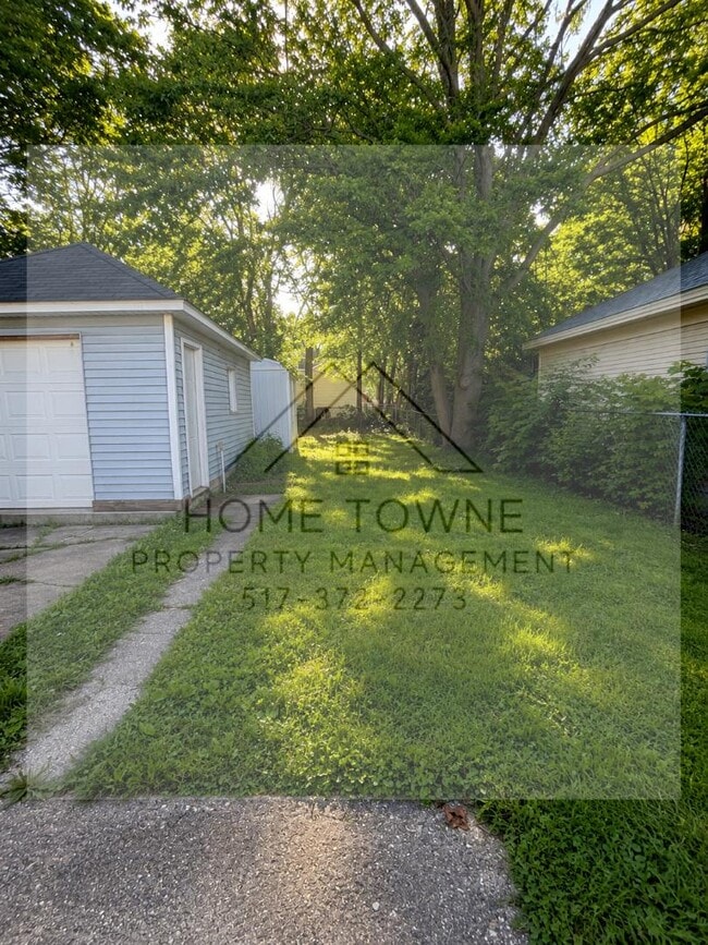 Photo - 424 N Clemens Ave