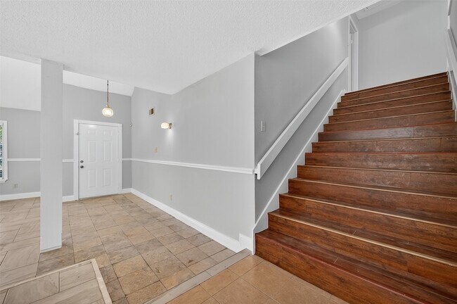 Photo - 7711 Del Glen Ln