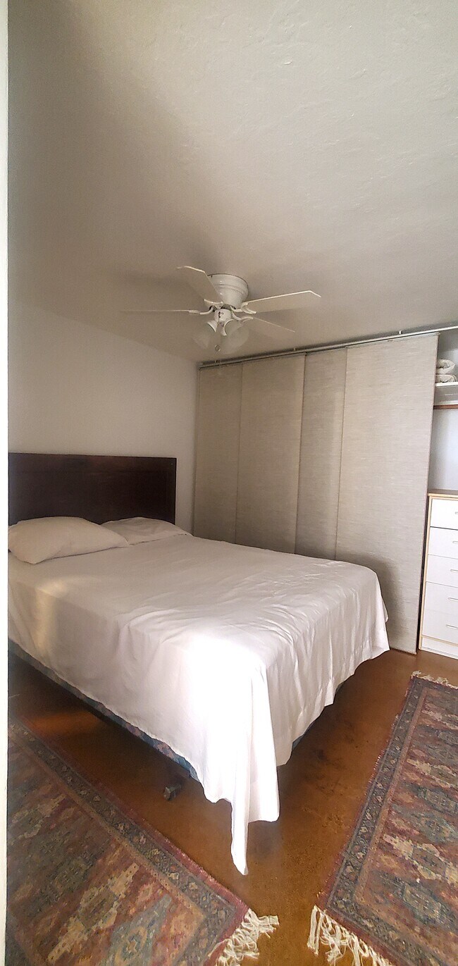 Photo - 900 W Rocalla Ave Unidad 900 Rocalla