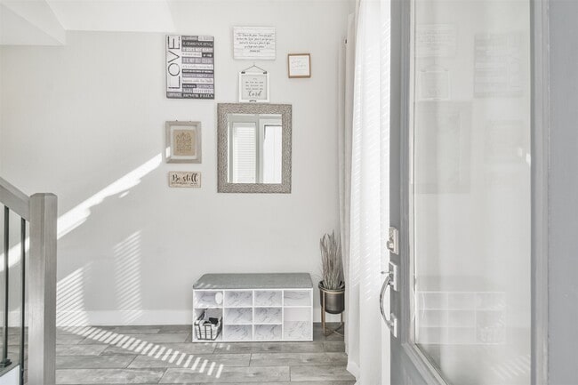 Photo - 8411 Hempstead Rd