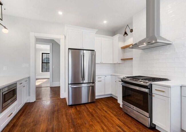 Photo - 31 Monadnock St