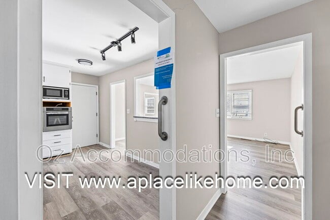 Photo - 515 E Sheridan St