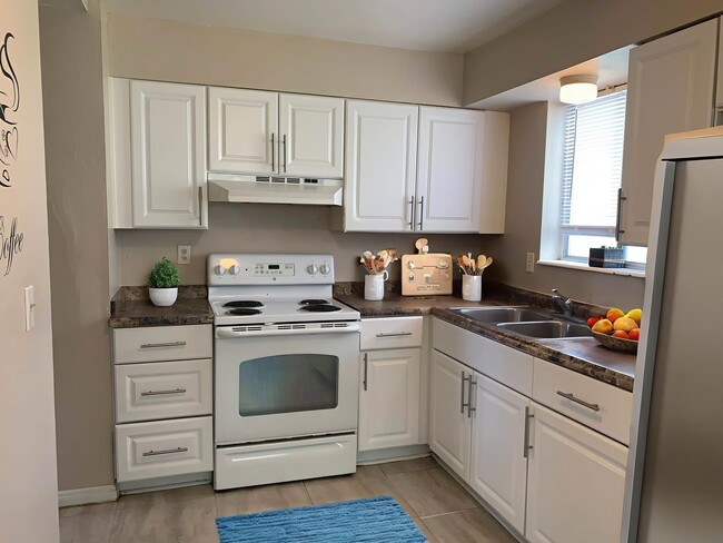 Photo - 3494 Westlake Cir Unit A