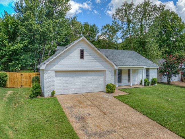 Photo - 5716 Heartwood Dr