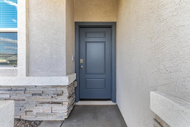 Photo - 3241 W Shanley Ave