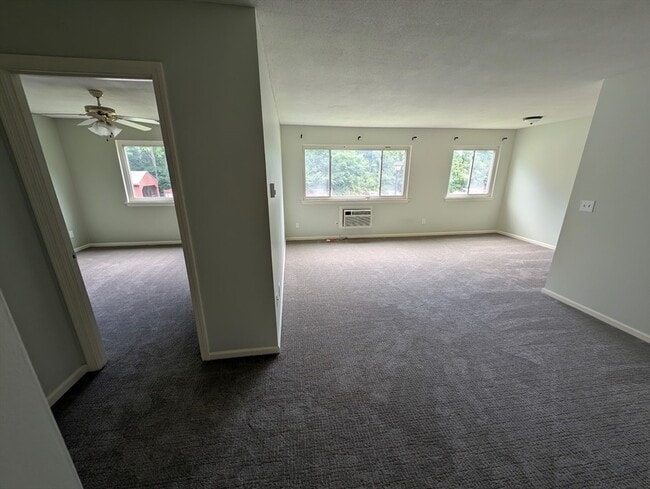 Photo - 72 Barrett St Unidad 213