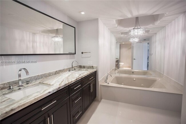 Photo - 20191 E Country Club Dr Unit 2703
