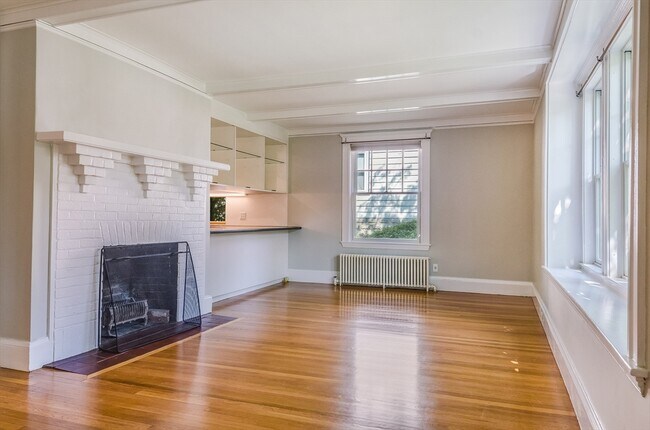 Photo - 29 Devereaux St