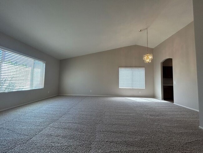 Photo - 6858 S 19th St