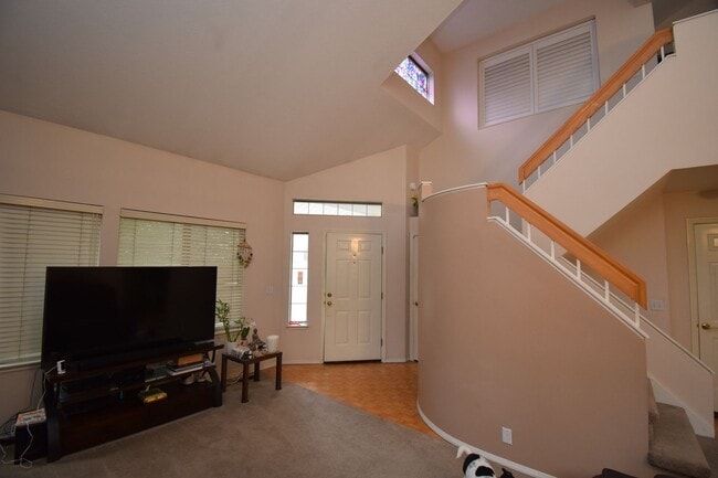 Photo - Bright Holladay 4 Bed Home – High Ceilings in Prime Location!!