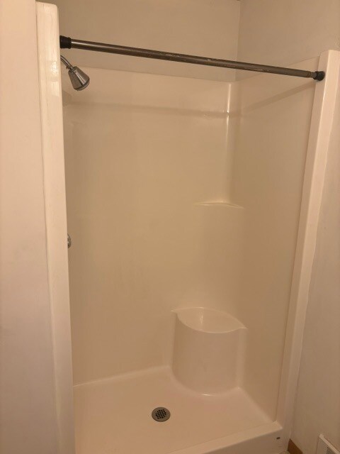 3/4 Bath - 403 Smith Ave Unit A
