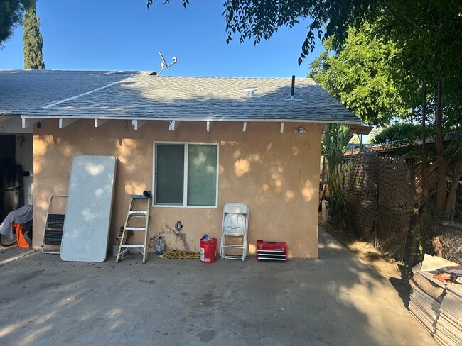 7446 Tampa Ave Unit 7448
