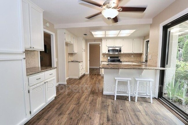 2173 Roaring Camp Dr