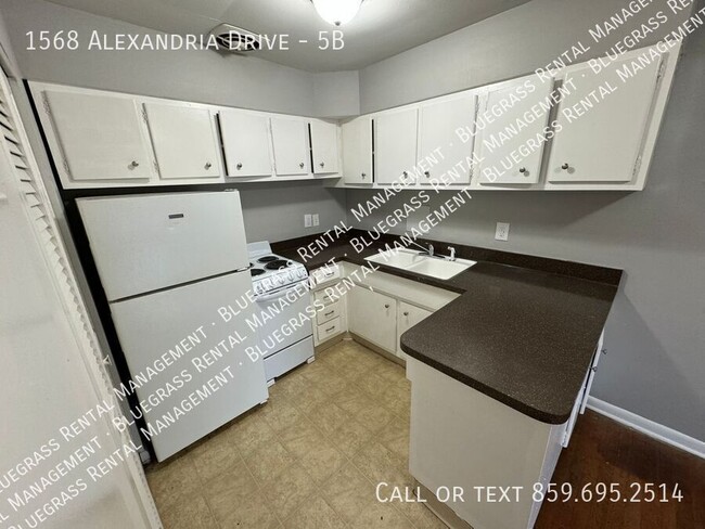 Cozy 2-bed 1-bath Apartment - Cozy 2-bed 1-bath Apartment Unit 5B