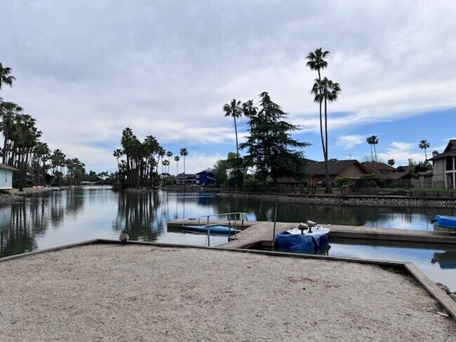 Photo - Lakeside living on Greenhaven, Sparkling Pool and covered parking