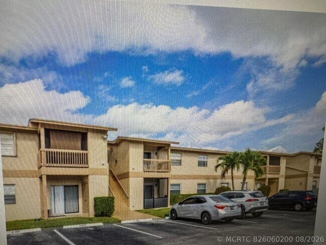 Photo - 1846 Abbey Rd Unit 104