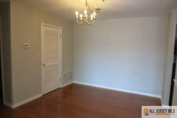 Photo - 1123 Waterford Dr