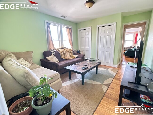 Photo - 27 Bostonia Ave Unit 2