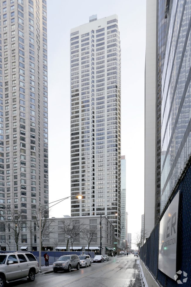 Photo - 400 E Ohio St