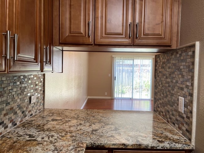 Photo - 36875 Sycamore St