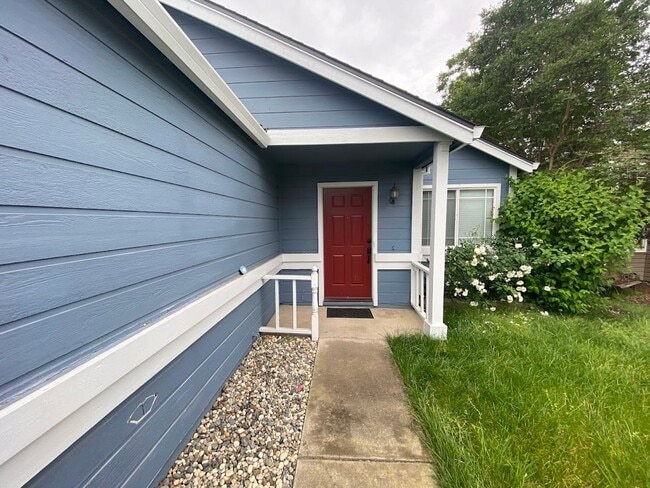 Photo - Charming Antelope Home - Open House Tuesday April 28th 4-4:30 PM