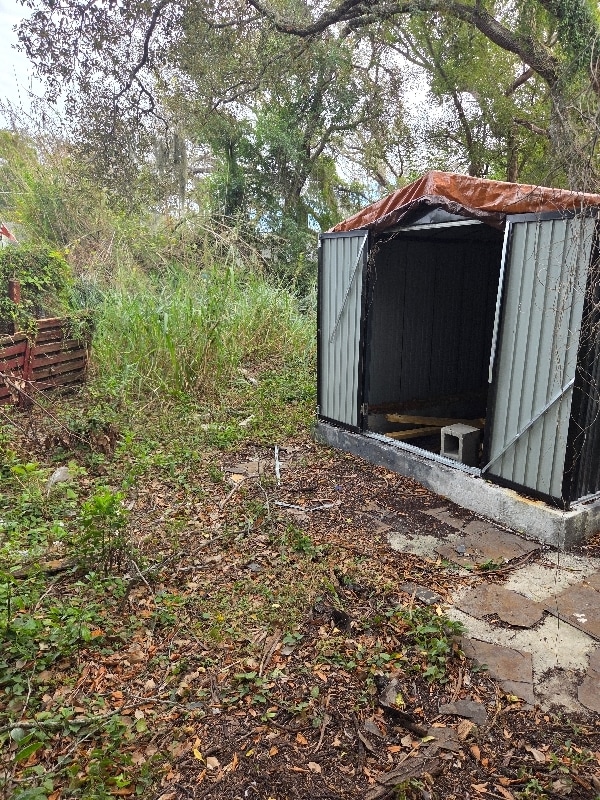 Photo - 9713 Commerce St